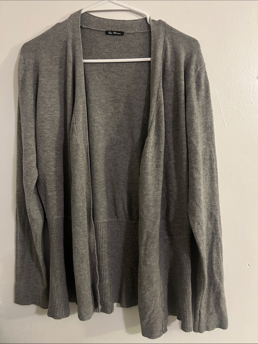 Casual Open-Front Gray Knit Cardigan